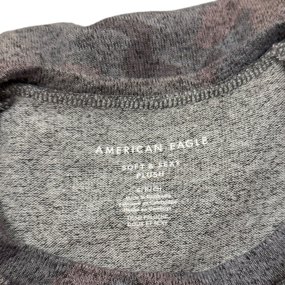 American Eagle Soft & Sexy Plush Long Sleeve T-Shirt Size Small - Picture 7 of 8